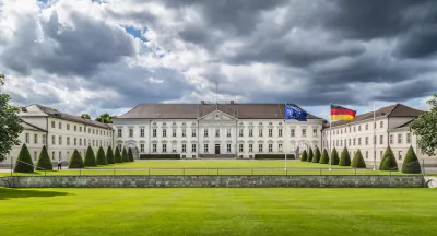 Führung im Schloss Bellevue